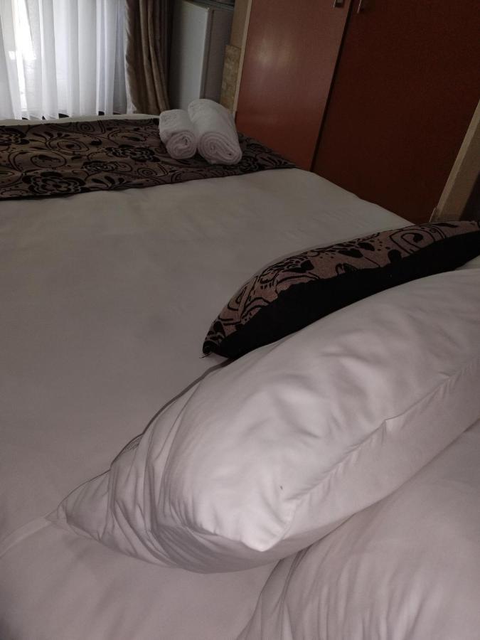 Ditsaleng Bed And Breakfast Vanderbijlpark Kültér fotó
